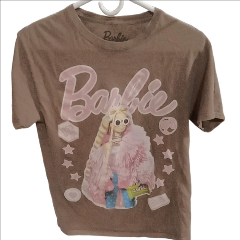 (432) Barbie Brown T-Shirt with Pink Graphic